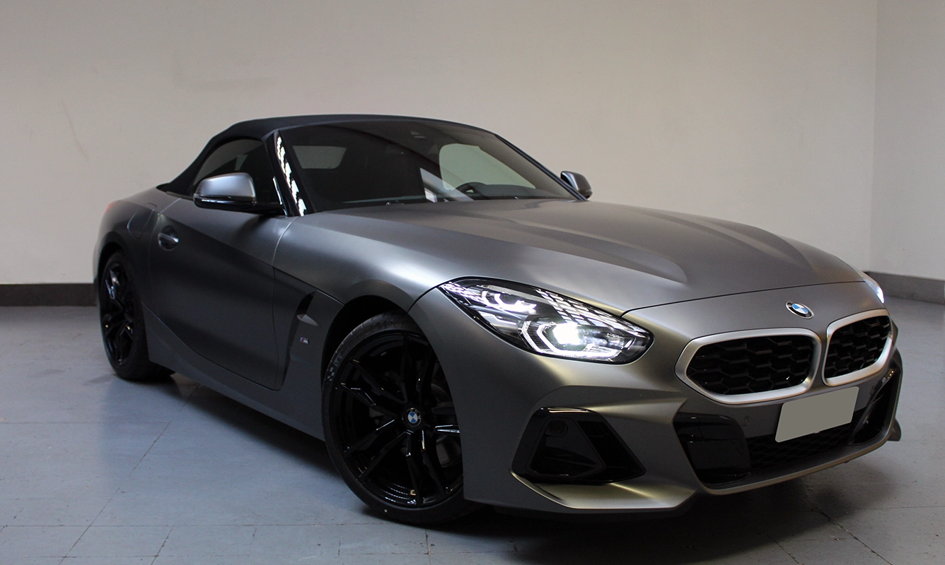 rent BMW Z4 Roadster rent BMW Z4 Roadster